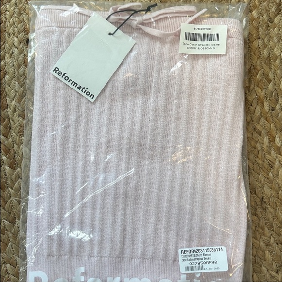 NWT • Reformation Zazie strapless sweater in cherry blossom - Picture 3 of 4